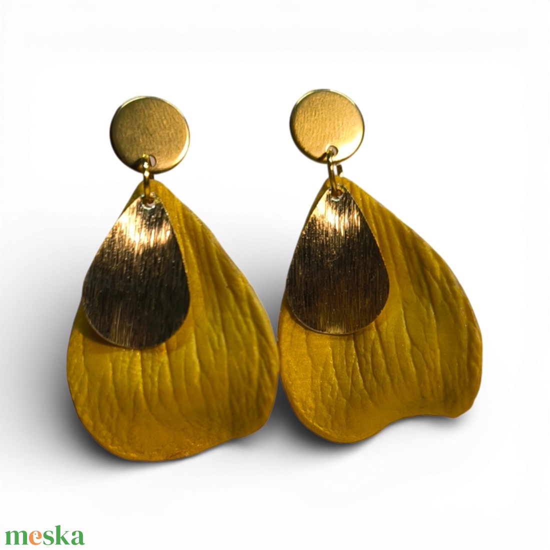 Spirit of the Leaves fülbevaló Arany - ékszer - fülbevaló - lógó fülbevaló - Meska.hu