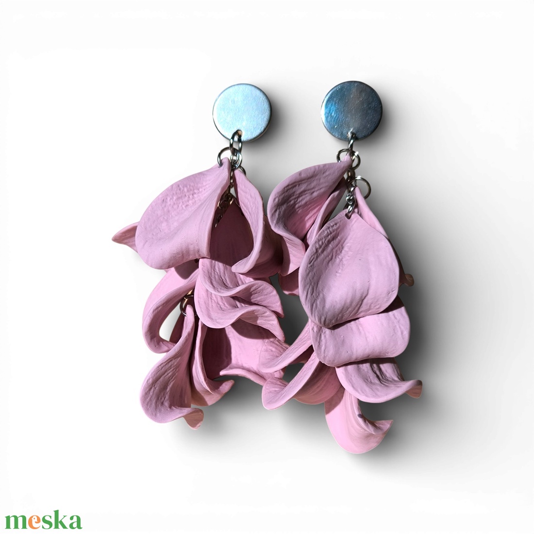 Velvet Symphony fülbevaló Eperkrém - ékszer - fülbevaló - lógó fülbevaló - Meska.hu