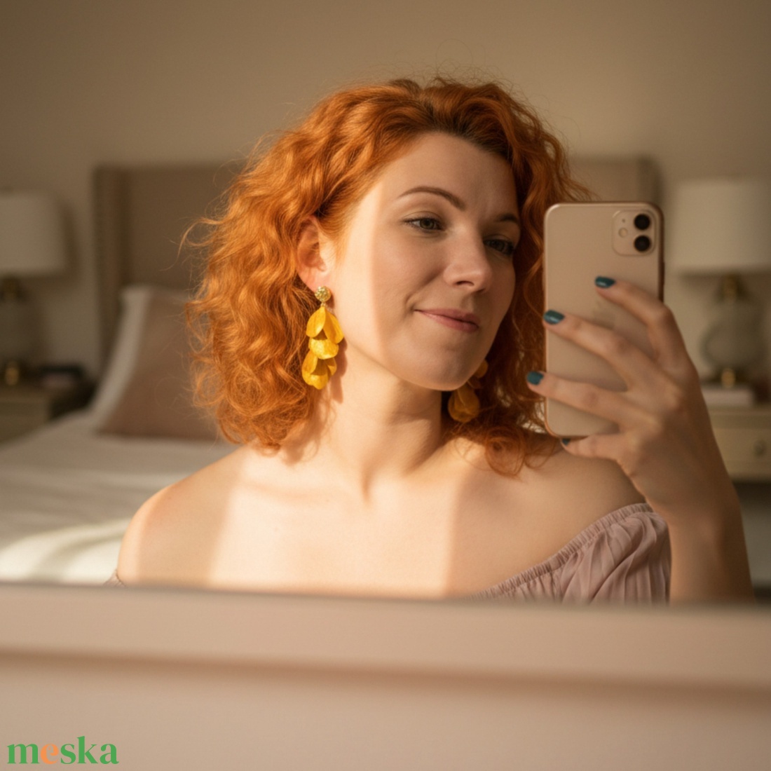 Velvet Symphony fülbevaló Eperkrém - ékszer - fülbevaló - lógó fülbevaló - Meska.hu