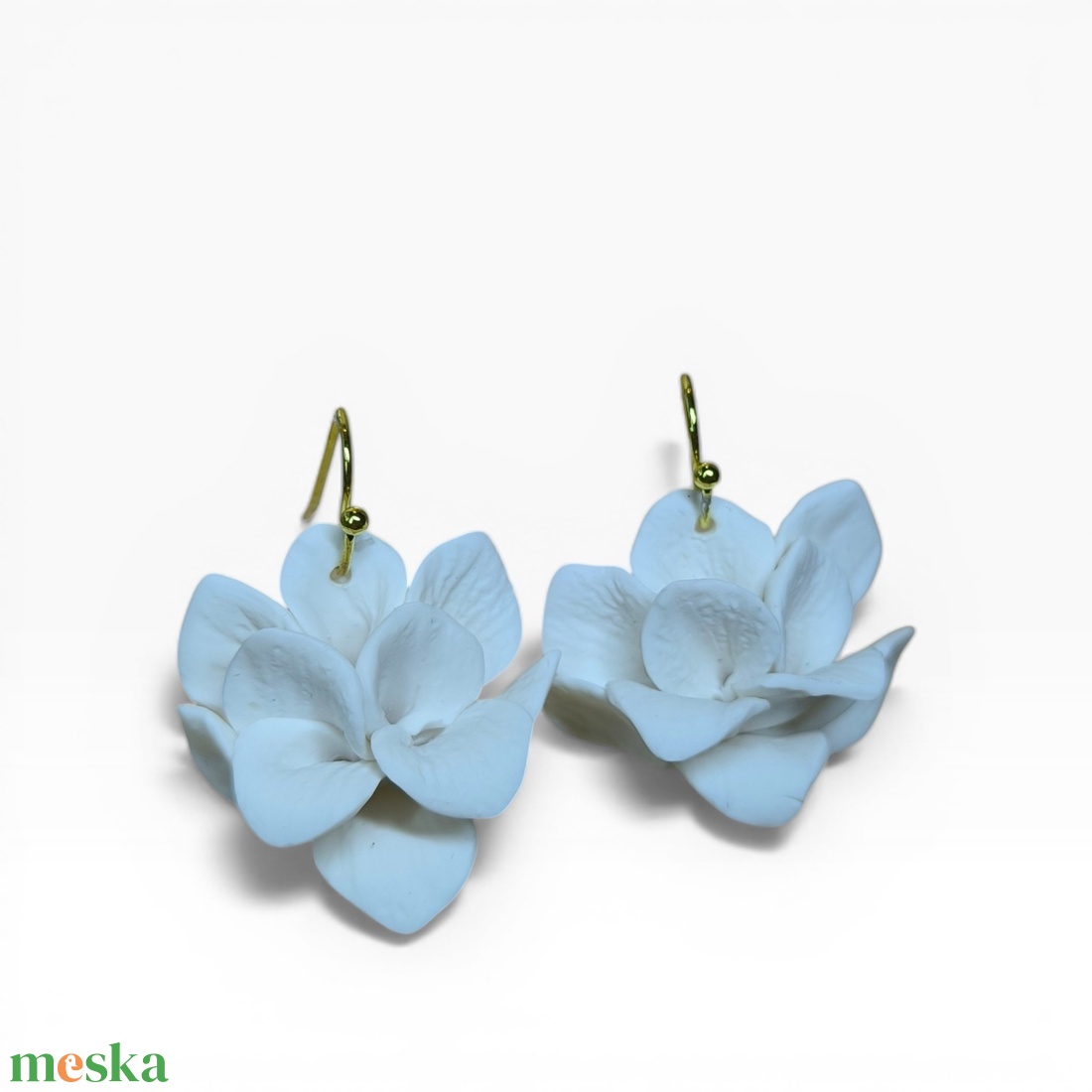 Animaris fülbevaló Fehér - ékszer - fülbevaló - lógó fülbevaló - Meska.hu