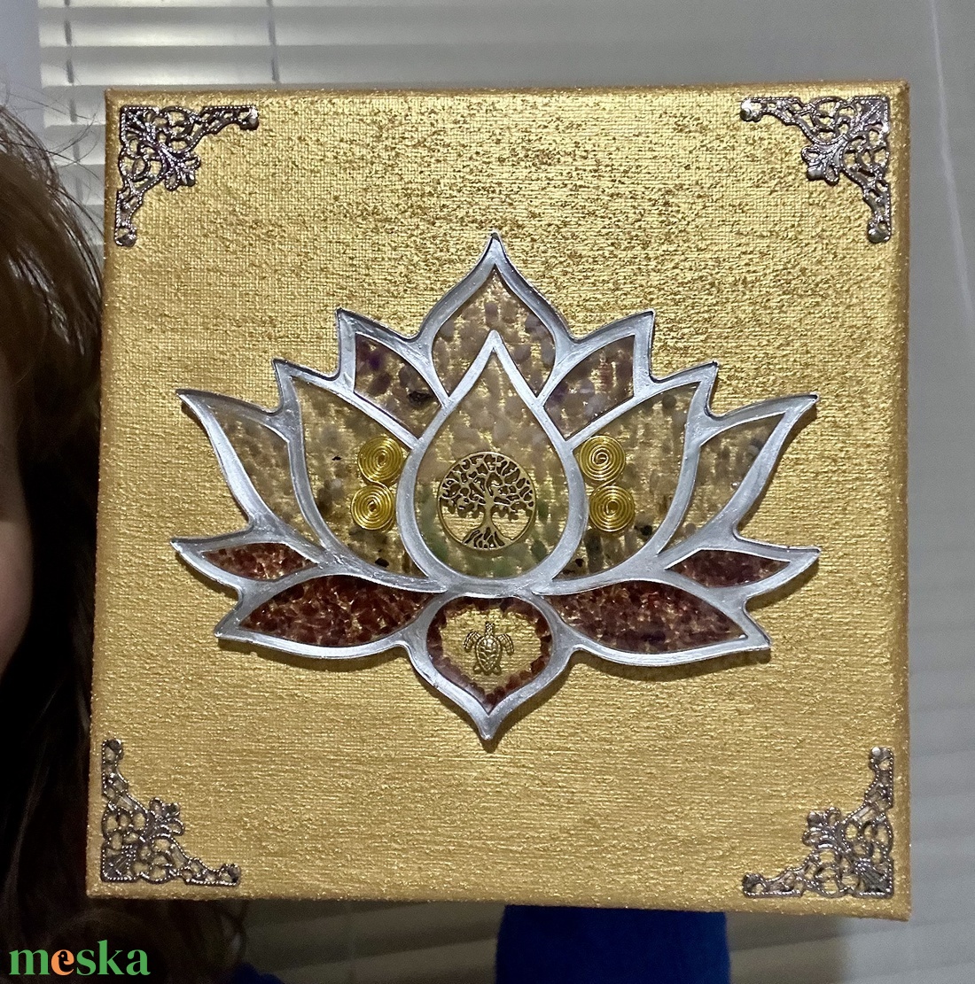 20x20cm arany lótusz - művészet - festmény - akril - Meska.hu