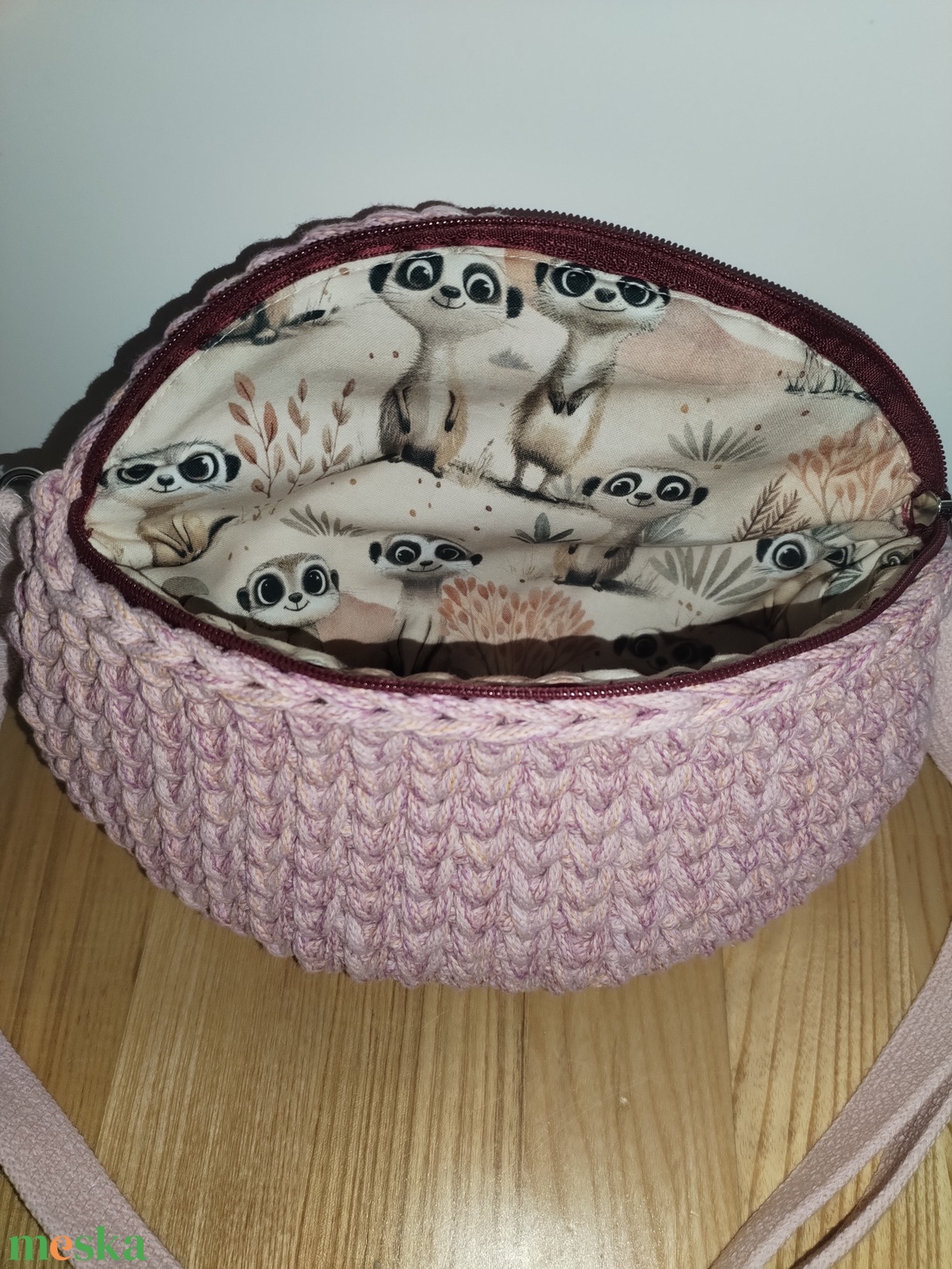 Horgolt crossbody övtáska fazonban  - táska & tok - kézitáska & válltáska - vállon átvethető táska - Meska.hu