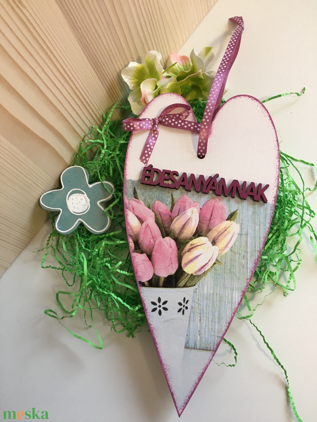 Tulipános szív táblácska ÉDESANYÁMNAK felirattal - otthon & életmód - dekoráció - fali és függő dekoráció - függődísz - Meska.hu Tulipános szív táblácska ÉDESANYÁMNAK felirattal - otthon & életmód - dekoráció - fali és függő dekoráció - függődísz - Meska.hu