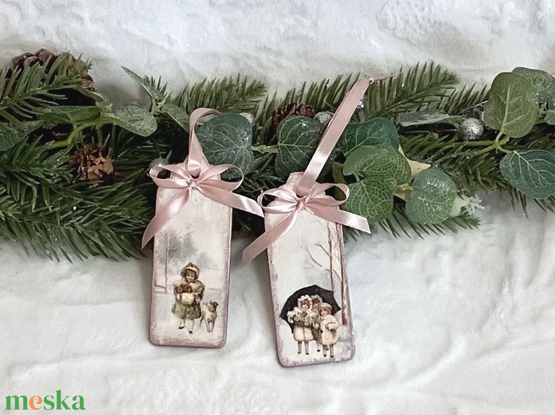 Vintag karácsonyfadísz  rózsaszín szalaggal - karácsony - karácsonyi lakásdekoráció - karácsonyfadíszek - Meska.hu