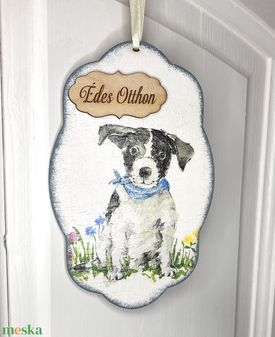 Kutyás tavaszi ajtókopogtató-kézzel készült dekor - otthon & életmód - dekoráció - ajtó- és ablak dekoráció - ajtódísz & kopogtató - Meska.hu