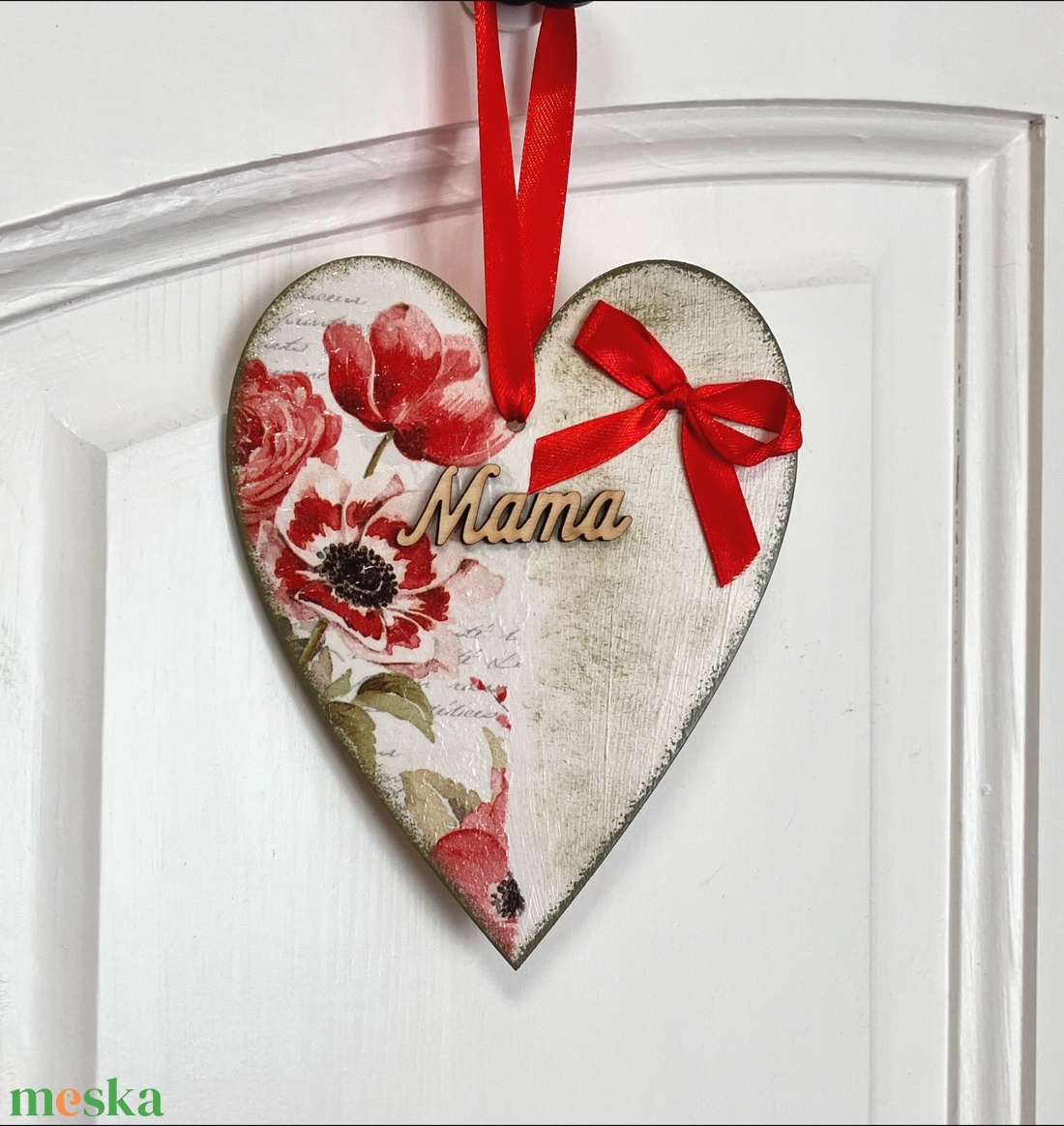 Virágos falidísz tavaszra Mama felirattal - otthon & életmód - dekoráció - fali és függő dekoráció - falra akasztható dekor - Meska.hu