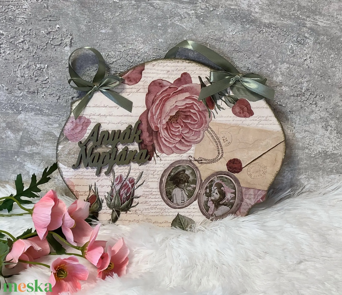 Vintage ajtódísz / rózsás fali dísz �Anyák Napjára felirattal  - otthon & életmód - dekoráció - fali és függő dekoráció - függődísz - Meska.hu