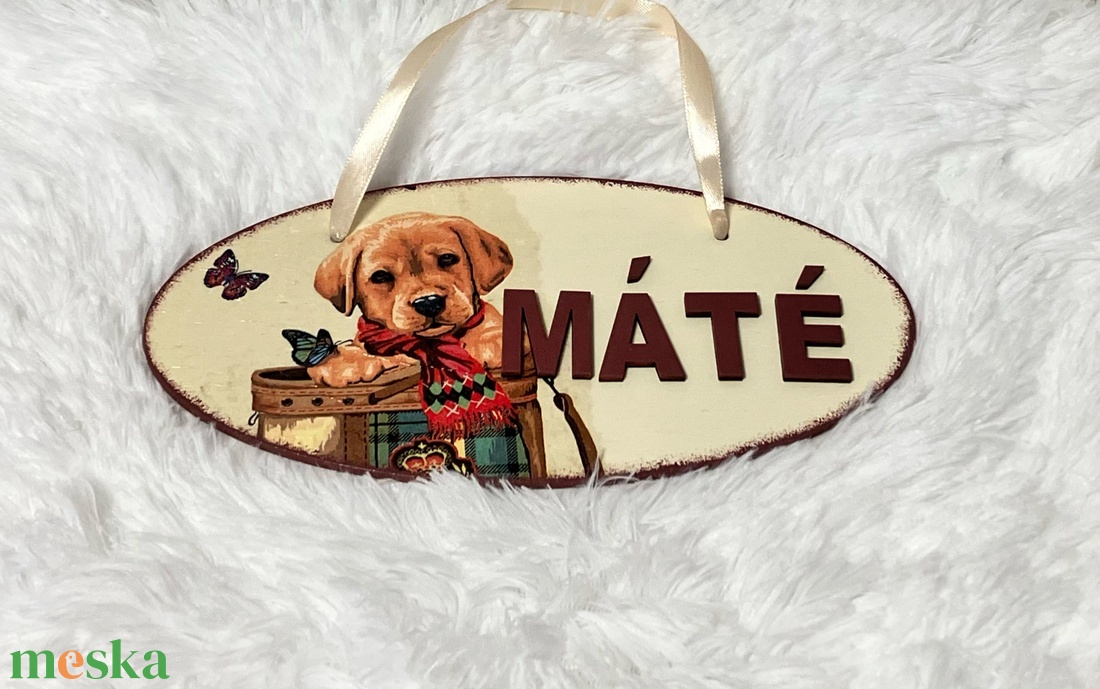 Gyerek névre szóló dekupázsolt névtábla kutya mintával - babaszoba dekoráció - baba - mama - babaszoba dekoráció - gyerek névtábla - Meska.hu