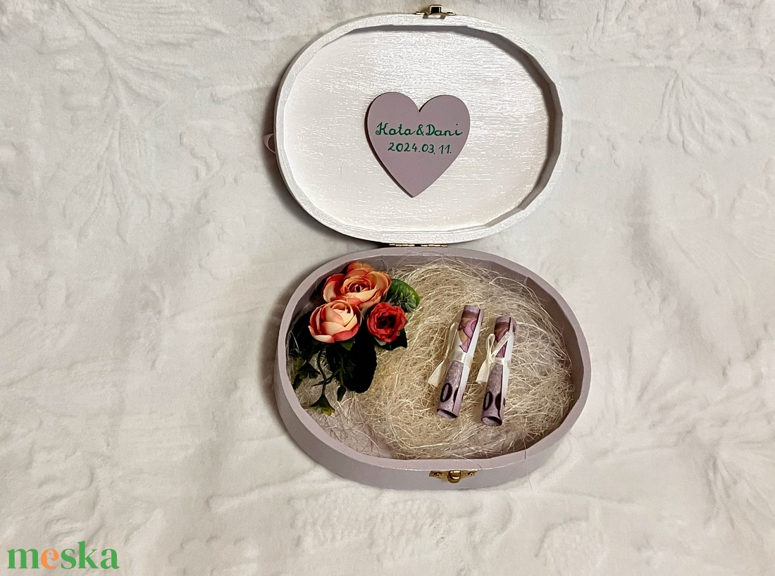 Rózsás nászajándék, pénzátadó doboz - esküvő - emlék & ajándék - nászajándék - esküvői pénzátadó doboz - Meska.hu
