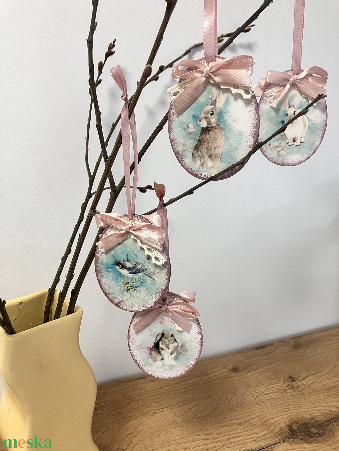Húsvéti tojás nyuszis mintával tojásfára - tavaszi deloráció - otthon & életmód - dekoráció - fali és függő dekoráció - függődísz - Meska.hu