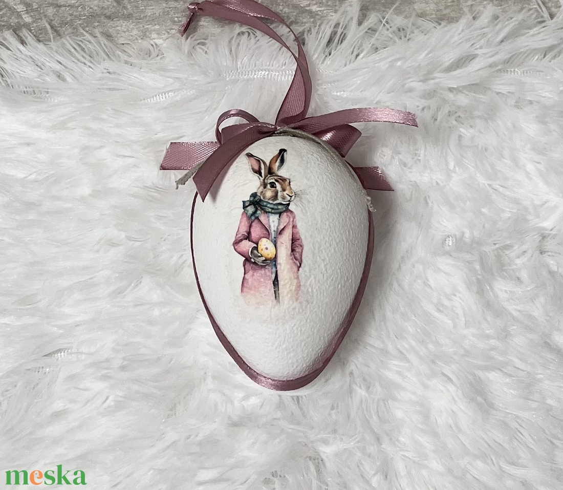 Húsvéti tojás nyuszis - rózsaszín szalaggal - ünnepi díszek, dekorációk - húsvéti díszek és dekorációk - húsvéti tojás, hímestojás - Meska.hu