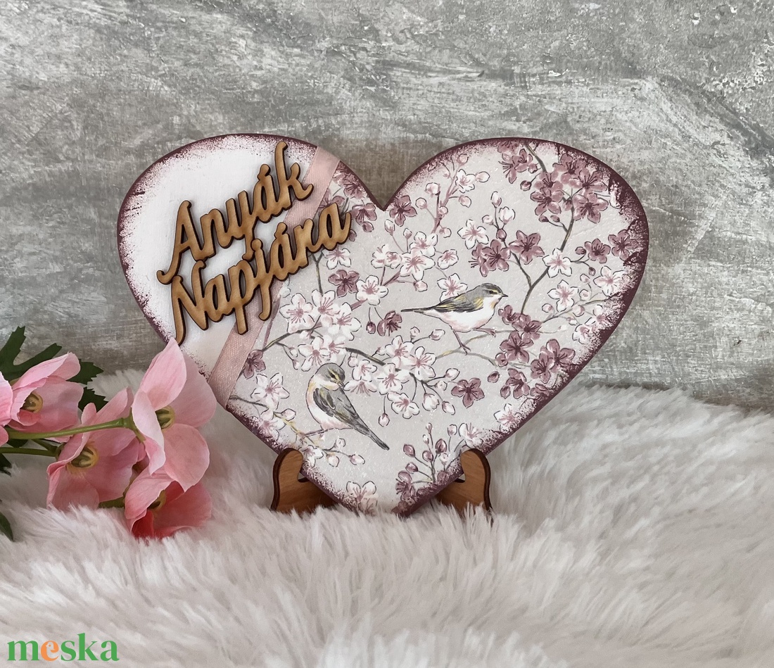 Madaras szív anyák napjára - otthon & életmód - dekoráció - dísztárgy - Meska.hu