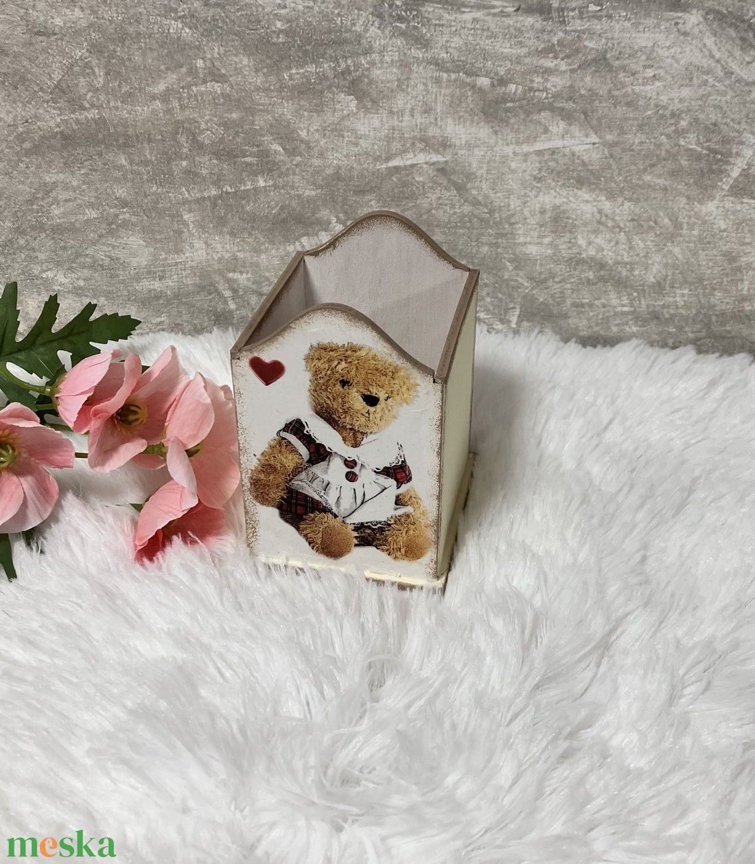 Macis tolltartó- fa ceruzatartó - otthon & életmód - papír, írószer - tolltartó & ceruzatekercs - Meska.hu