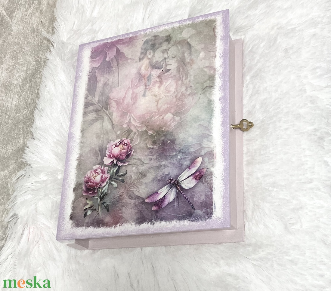 Rózsaszín könyvformájú pénzátadó doboz esküvőre - ajándékátadó  - esküvő - emlék & ajándék - nászajándék - esküvői pénzátadó doboz - Meska.hu