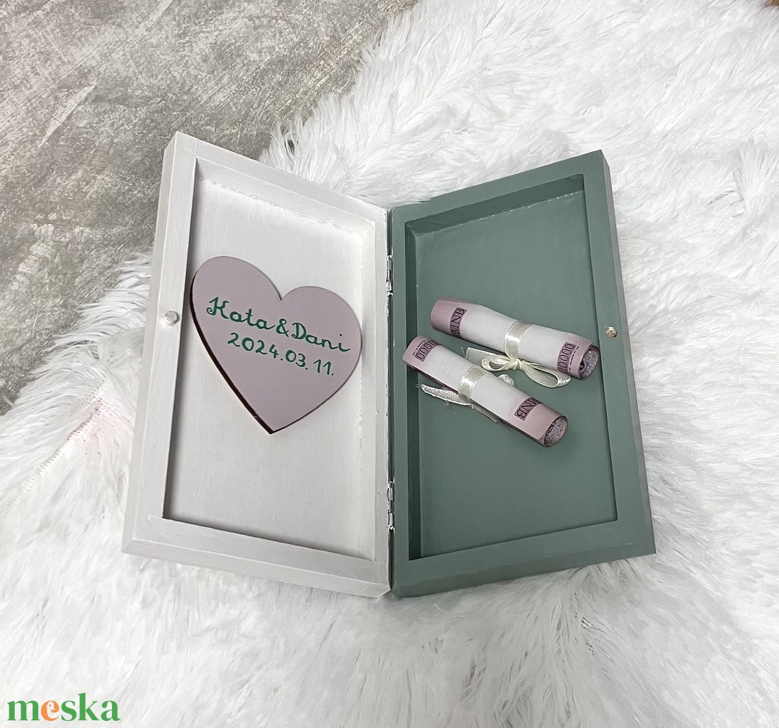 Zöld pénzátadó doboz ballagásra / esküvőre nászajándék - ajándékátado - esküvő - emlék & ajándék - nászajándék - esküvői pénzátadó doboz - Meska.hu