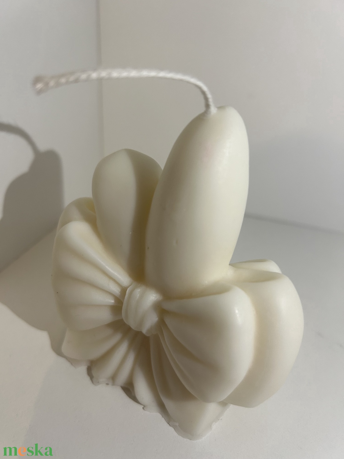 Masnis nyuszifül szójaviasz gyertya  - ünnepi díszek, dekorációk - húsvéti díszek és dekorációk - húsvéti gyertya - Meska.hu