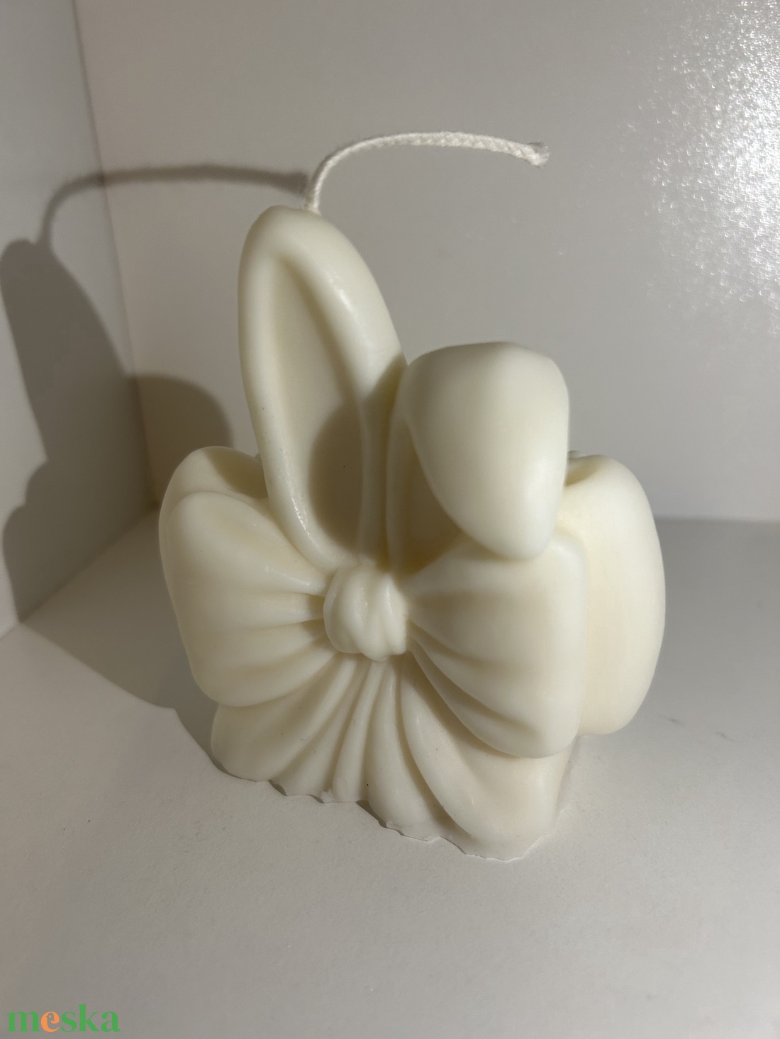 Masnis nyuszifül szójaviasz gyertya  - ünnepi díszek, dekorációk - húsvéti díszek és dekorációk - húsvéti gyertya - Meska.hu