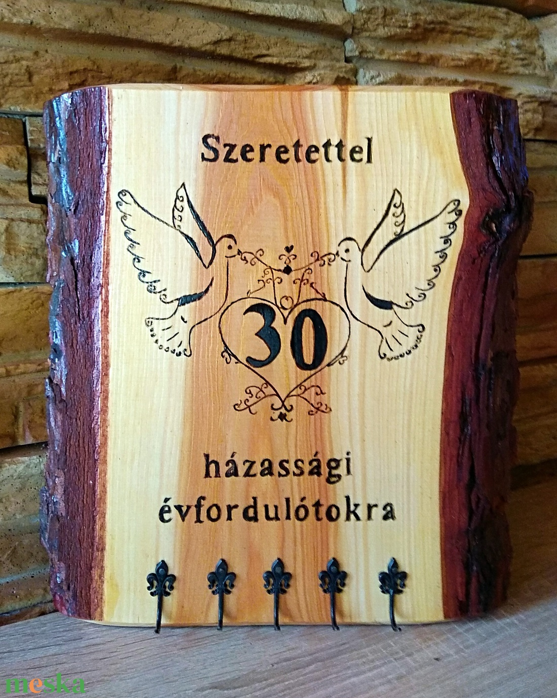 Házassági évfordulóra készült fali kulcstartó - otthon & életmód - dekoráció - fali és függő dekoráció - fali kulcstartó - Meska.hu