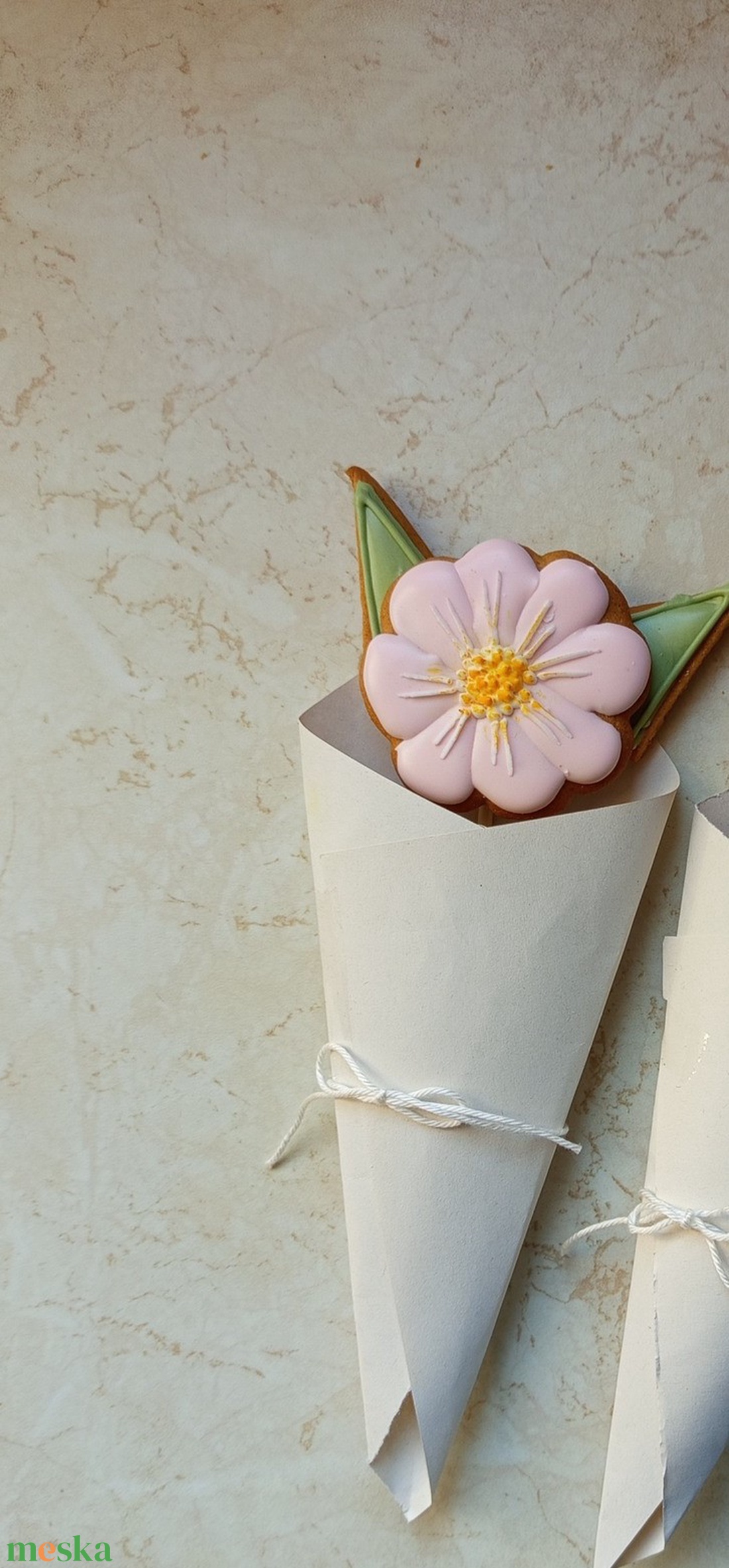 Virág ajándék mézeskalács - élelmiszer - édesség - mézeskalács - Meska.hu