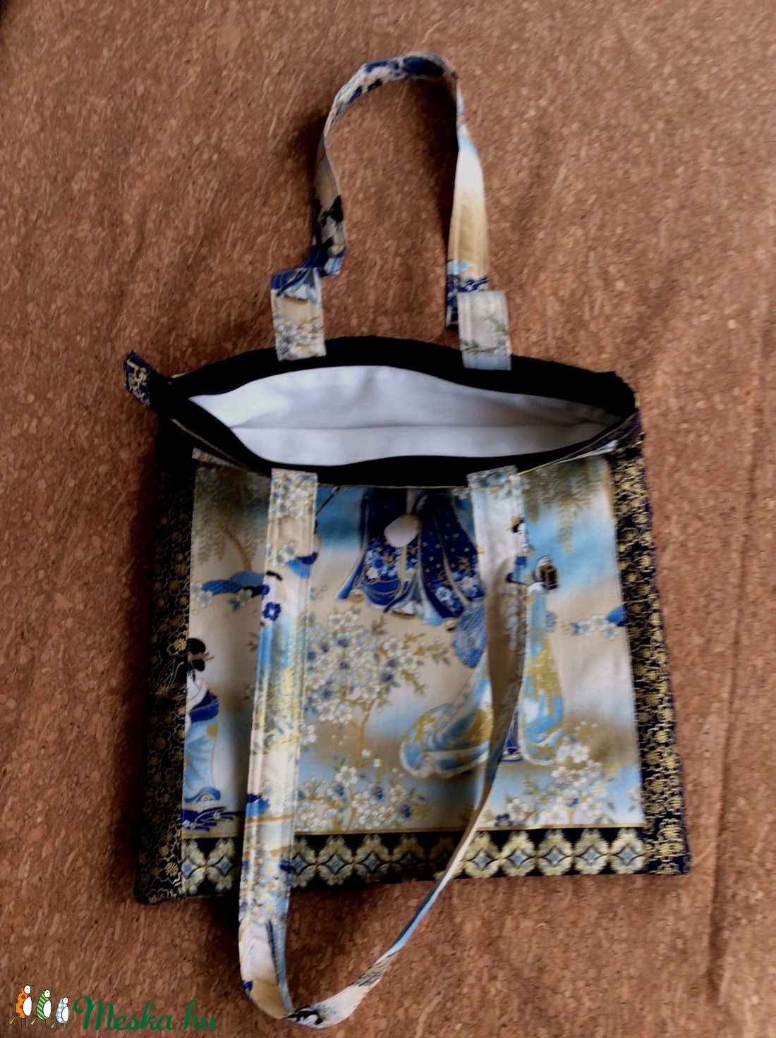 Válltáska különleges  anyagból  - táska & tok - kézitáska & válltáska - válltáska - Meska.hu