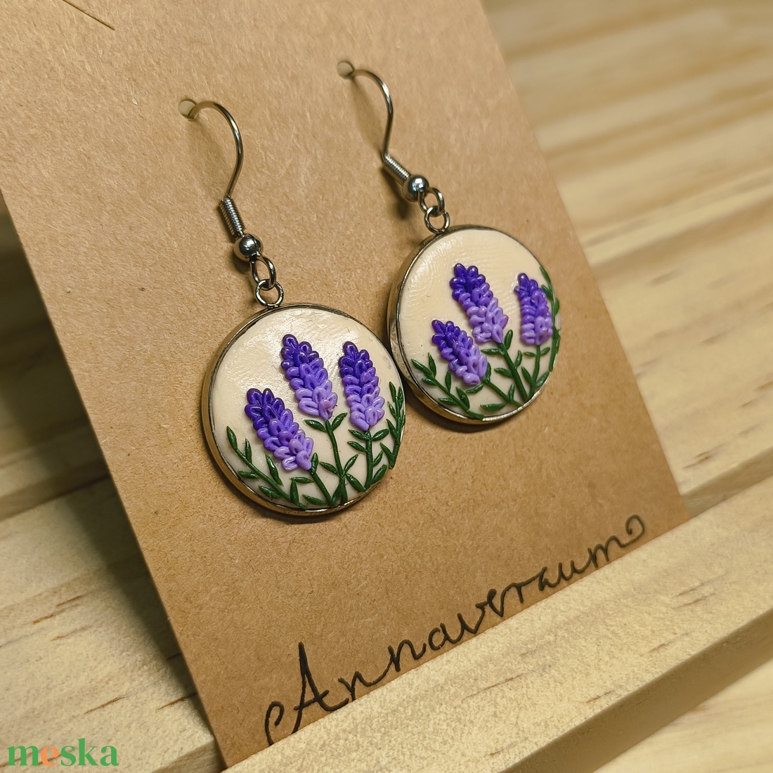 Levendulás süthetőgyurma fülbevaló - ékszer - fülbevaló - lógó fülbevaló - Meska.hu