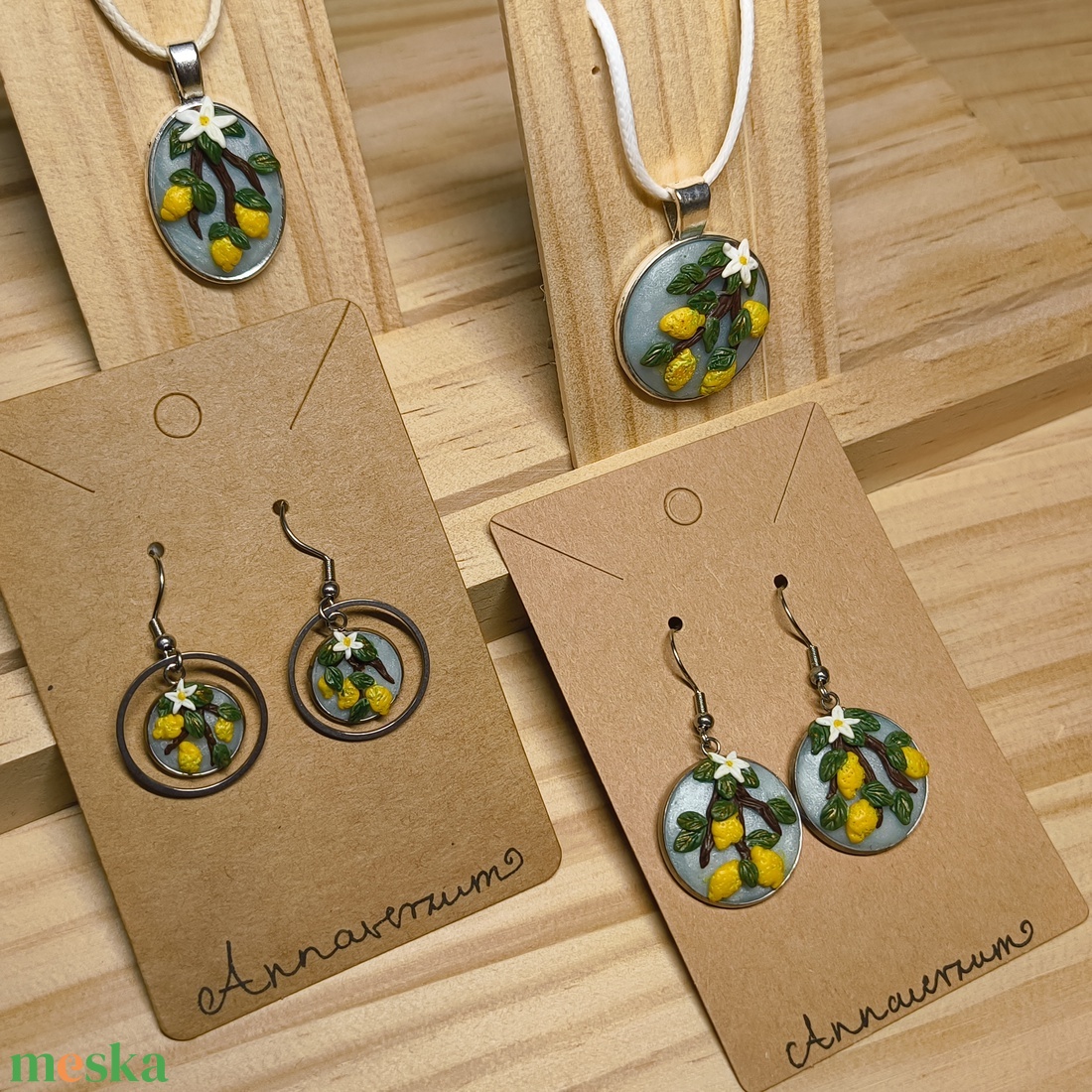Citromos süthetőgyurma fülbevaló - ékszer - fülbevaló - lógó fülbevaló - Meska.hu