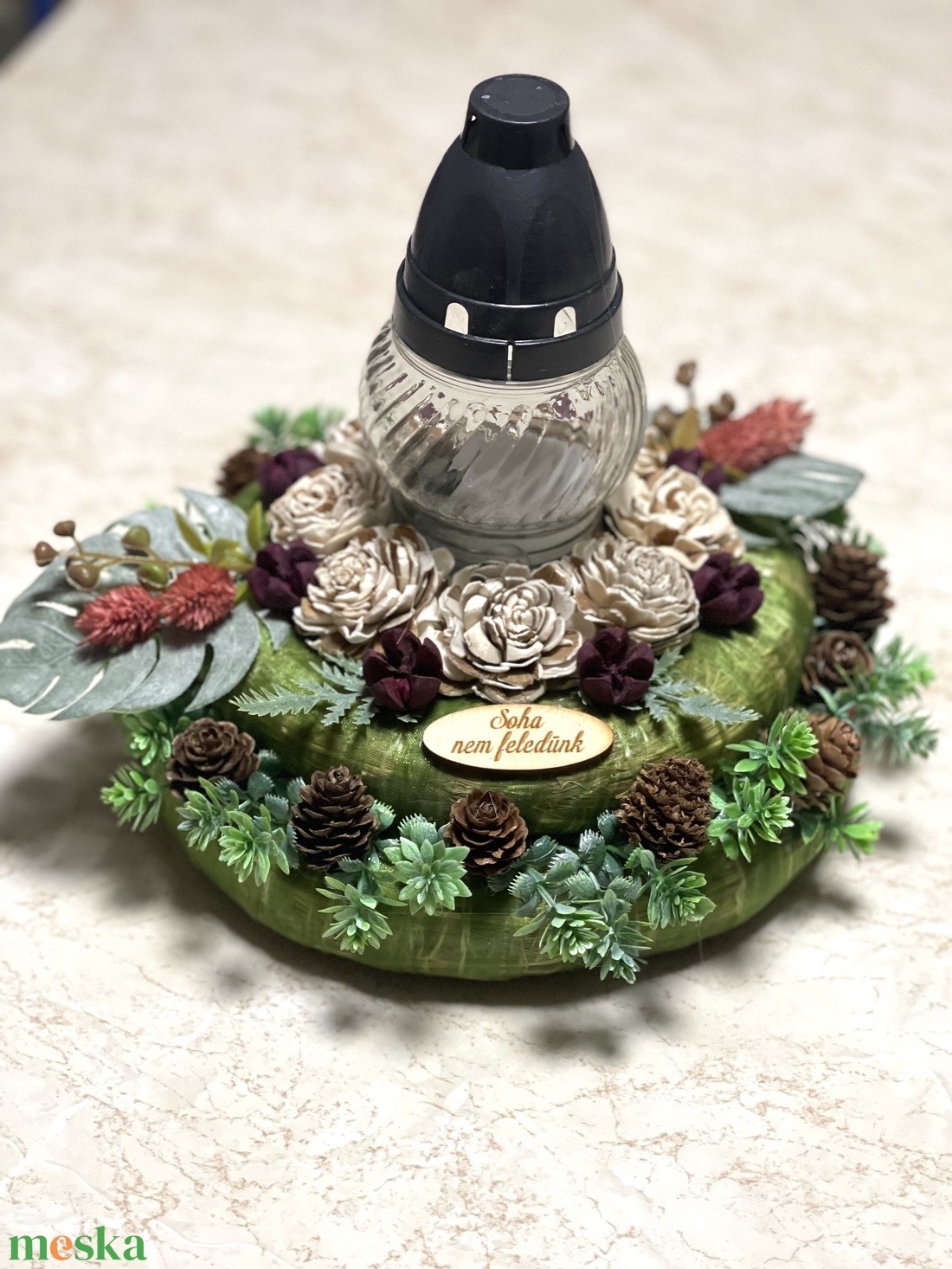 Sírdísz mécsessel dupla koszorú alapon - otthon & életmód - vallás - temetkezési tárgy - temetői gyertyák, mécsesek - Meska.hu