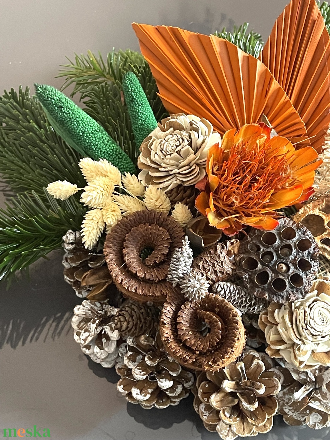 Sírdísz toboz koszorú alapon - otthon & életmód - vallás - temetkezési tárgy - sírdísz, kegyeleti dísz - Meska.hu