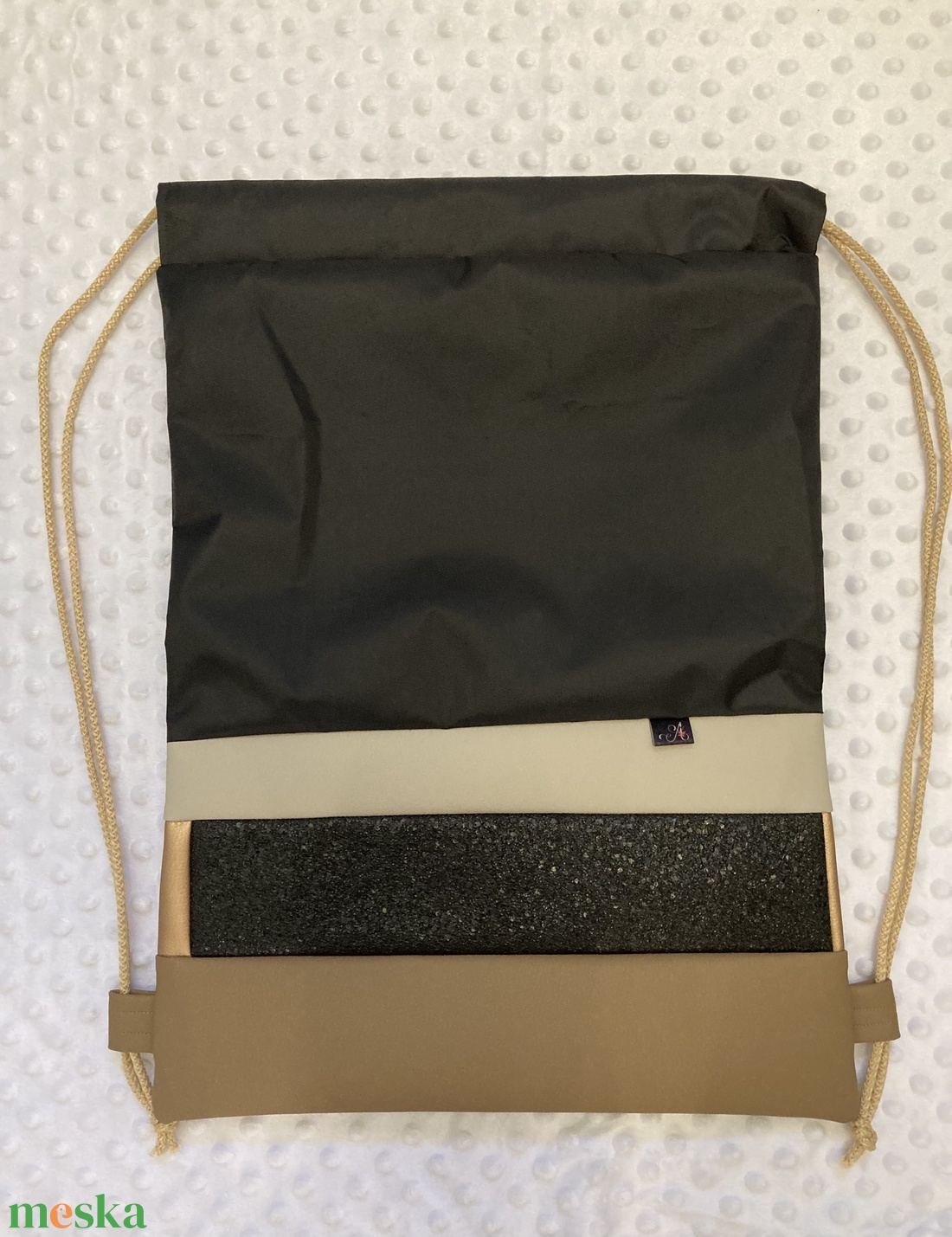 Vízálló Gym bag. Elegancia - táska & tok - hátizsák - tornazsák, gymbag - Meska.hu