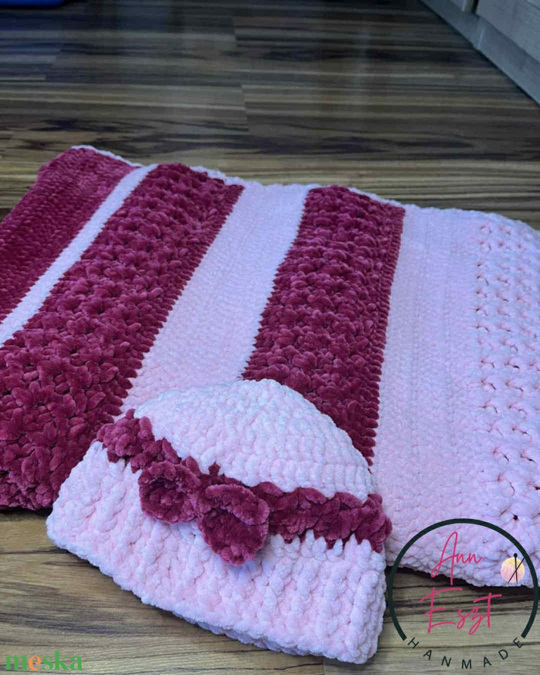 Málnás habcsók babaváró szett. Ajándékozz melegséget, kézzel  készült babatakaró szett - játék & sport - babalátogató ajándékcsomag - Meska.hu