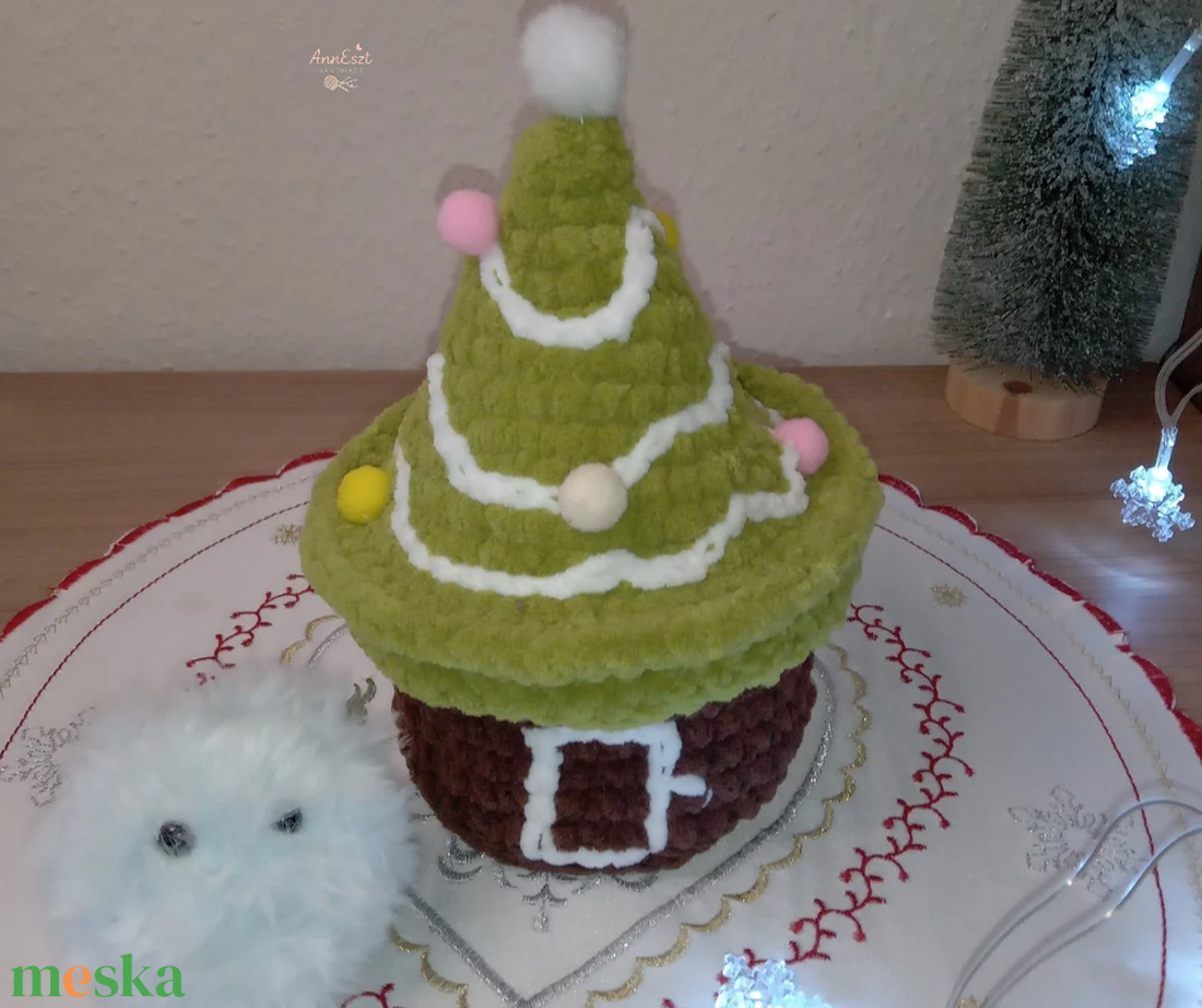 Karácsonyi horgolt játék  - játék & sport - plüssállat & játékfigura - más figura - Meska.hu