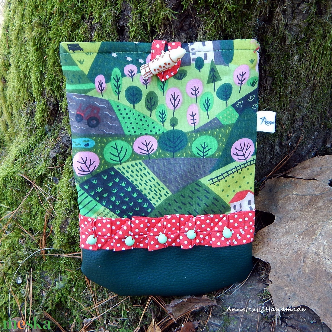 Patchwork kézműves könyvtok - én kicsi falum - táska & tok - ebook & tablet tok - Meska.hu Patchwork kézműves könyvtok - én kicsi falum - táska & tok - ebook & tablet tok - Meska.hu