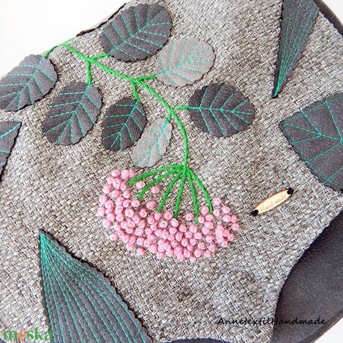 Nyeregfedeles tarisznya, válltáska tavaszi virágos - táska & tok - kézitáska & válltáska - vállon átvethető táska - Meska.hu