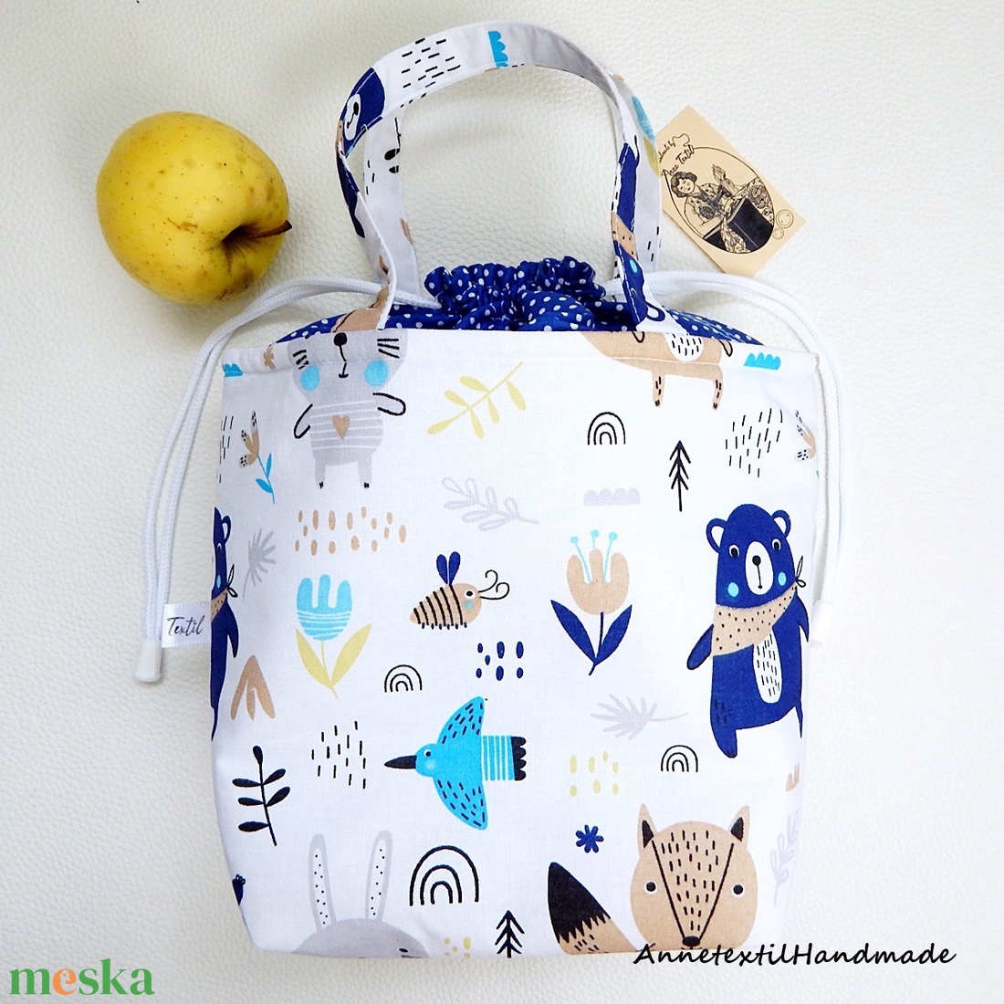 Uzsonnás táska erdei állatokkal sötétkék macival Kids zero waste csomagolás - táska & tok - uzsonna- & ebéd tartó - ebéd tasak, doboz - Meska.hu Uzsonnás táska erdei állatokkal sötétkék macival Kids zero waste csomagolás - táska & tok - uzsonna- & ebéd tartó - ebéd tasak, doboz - Meska.hu