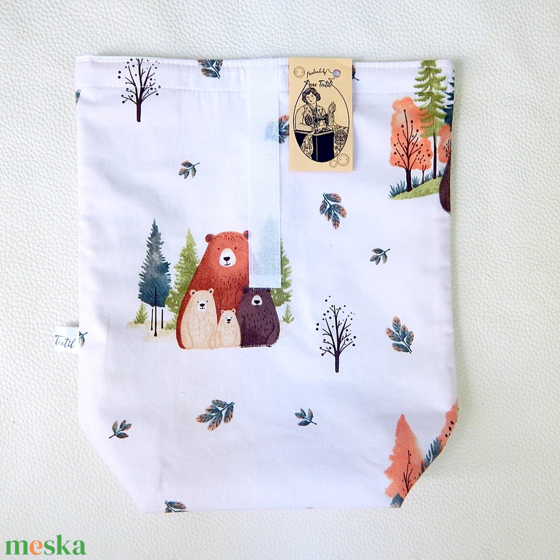 Uzsonnás zsák maci család mintával Roll-up Lunch Bag zero waste csomagolás - táska & tok - uzsonna- & ebéd tartó - ebéd tasak, doboz - Meska.hu Uzsonnás zsák maci család mintával Roll-up Lunch Bag zero waste csomagolás - táska & tok - uzsonna- & ebéd tartó - ebéd tasak, doboz - Meska.hu