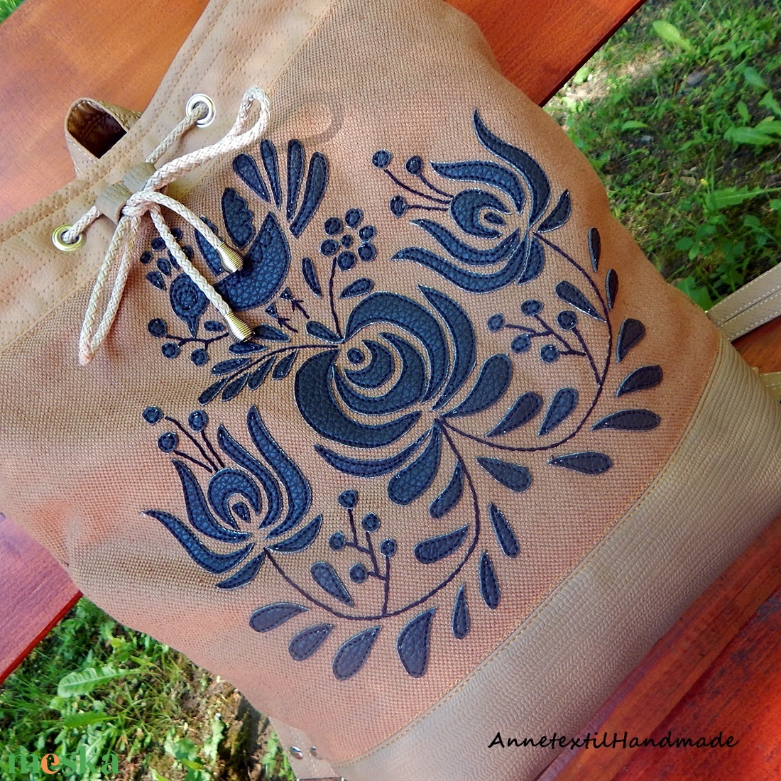 Matyó madaras többfunkciós hátizsák/oldaltáska, barna  - táska & tok - variálható táska - Meska.hu