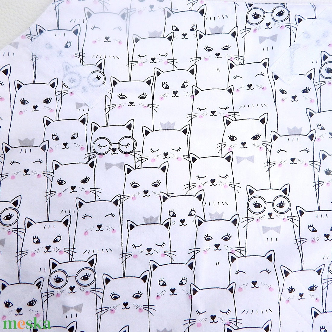 Ökoszalvéta és Újraszalvéta cicák fekete-fehérben mintás, a stílusos megoldás - táska & tok - uzsonna- & ebéd tartó - szendvics csomagoló - Meska.hu