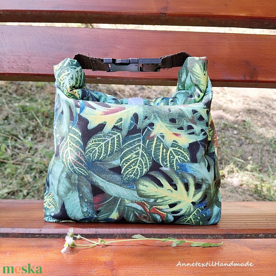 Ebédtáska Roll top lunch bag trópusi levelek  - táska & tok - uzsonna- & ebéd tartó - ebéd tasak, doboz - Meska.hu