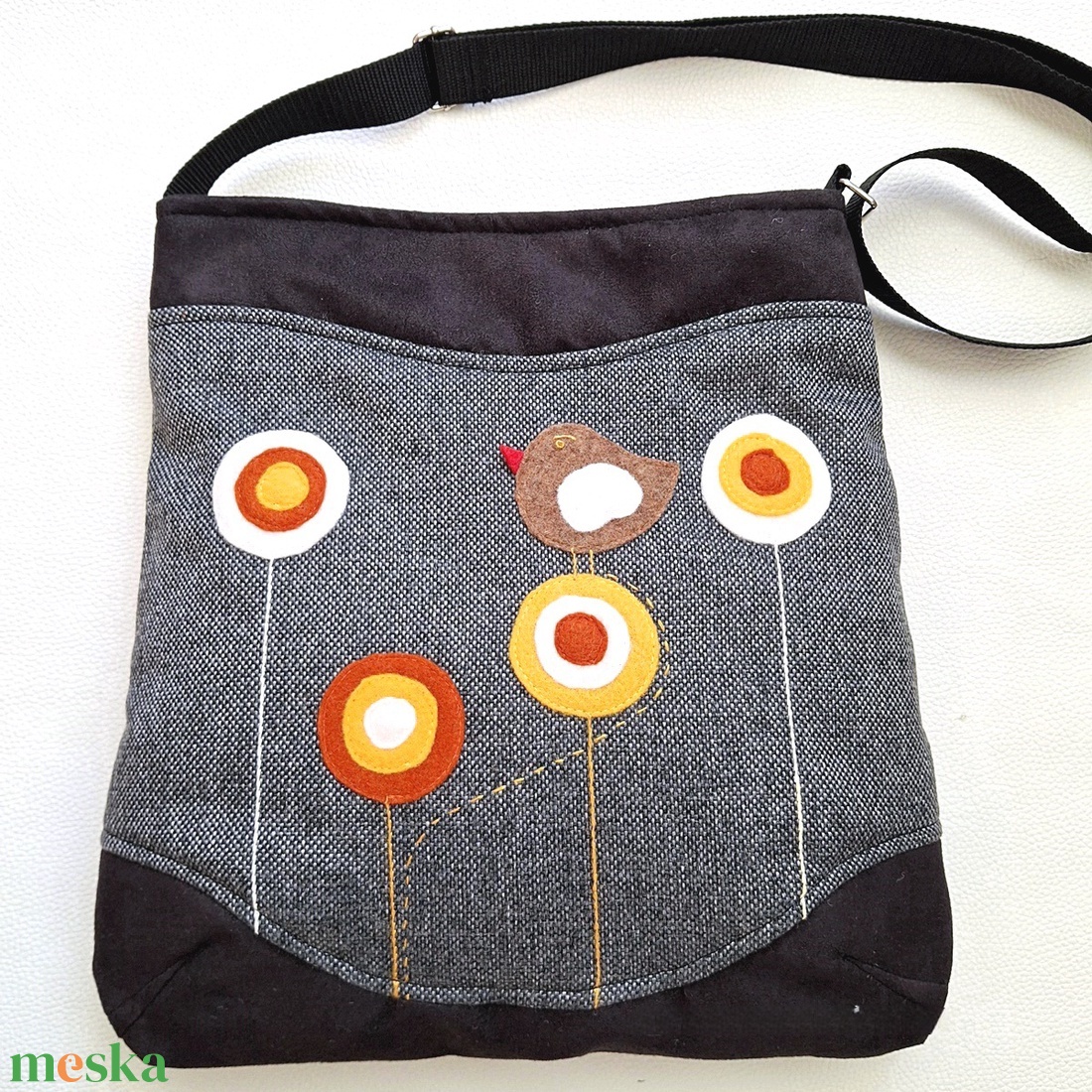 Midi Crossbody táska tarisznya gömbvirágos madaras  - táska & tok - kézitáska & válltáska - vállon átvethető táska - Meska.hu
