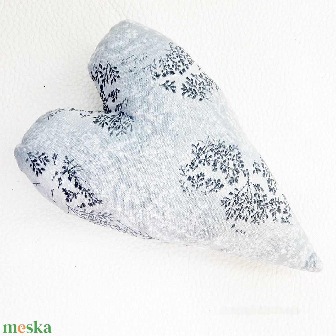 Adventi szív dekoráció pachwork bell heart - karácsony - karácsonyi lakásdekoráció - karácsonyi lakásdíszek - Meska.hu