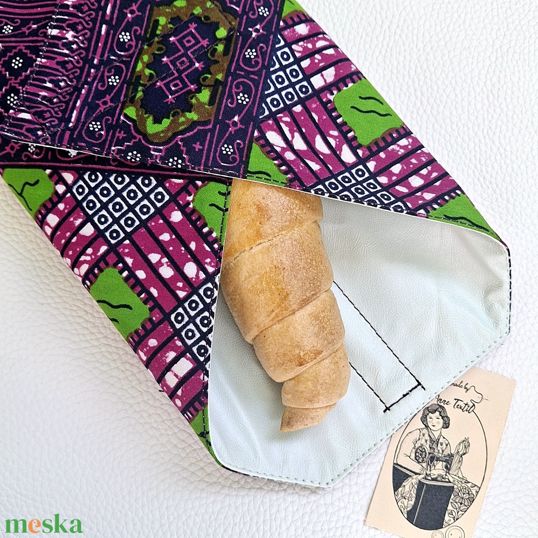 Újraszalvéta afrikai vaxolt  prémium pamutvászon, vízhatlan csomagoló lila patchwork mintás - táska & tok - uzsonna- & ebéd tartó - szendvics csomagoló - Meska.hu