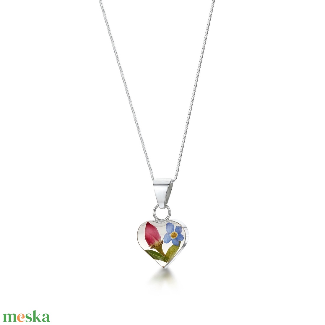 Ezüst szív alakú medál, nyaklánc gyönggyel és valódi virágokkal, rozsa, nefelejcs a természet szerelmeseinek - ékszer - nyaklánc - medálos nyaklánc - Meska.hu