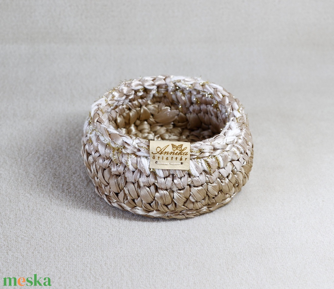 Horgolt ékszertartó kosár (nagy) - ékszer - ékszertartó - ékszertartó tál - Meska.hu