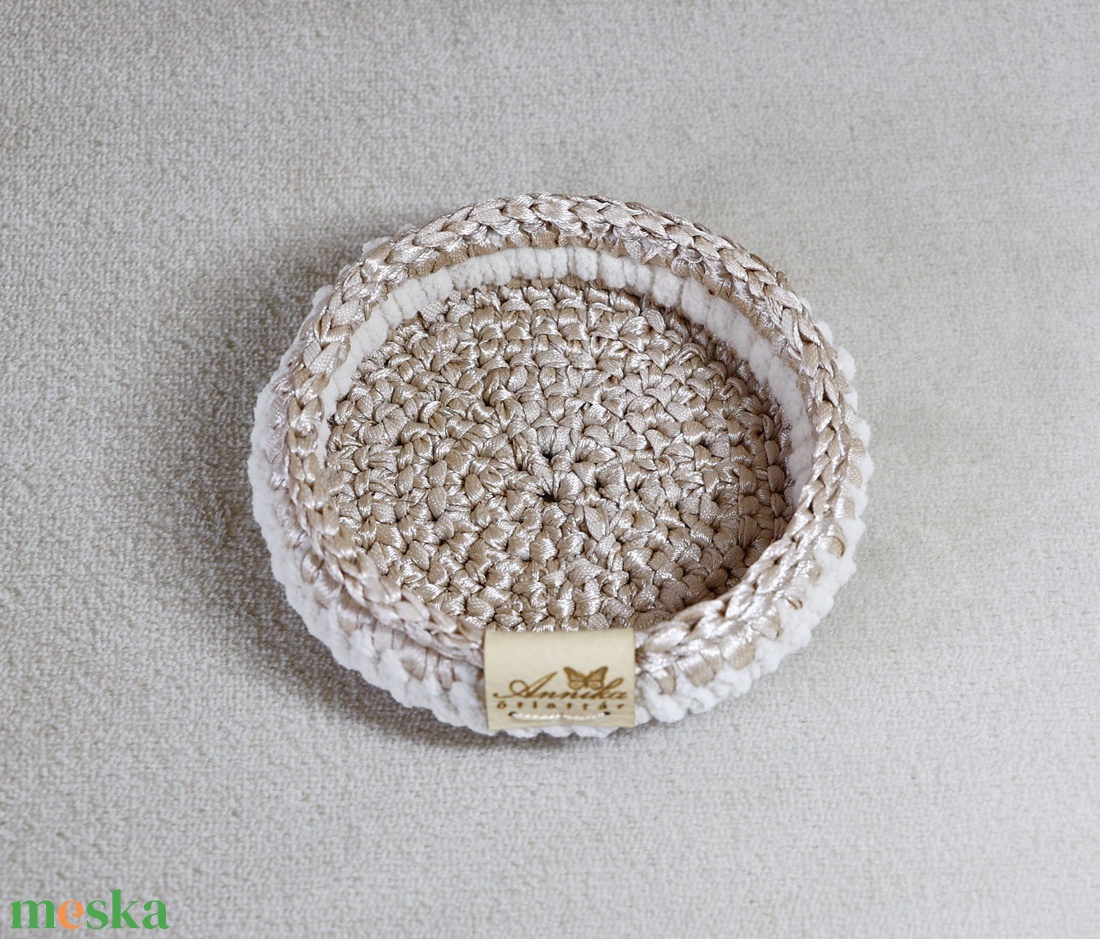 Horgolt ékszertartó kosár (közepes) - ékszer - ékszertartó - ékszertartó tál - Meska.hu