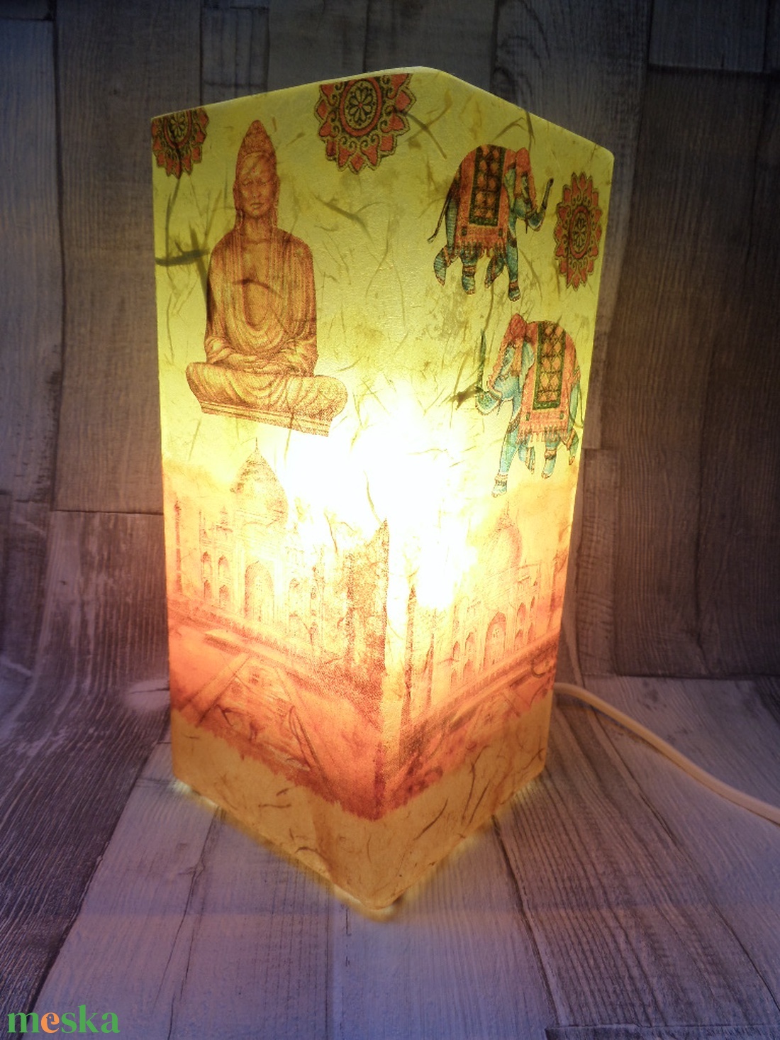 Asztali lámpa,éjjeli lámpa,hangulatlámpa indiai buddha mintával - otthon & életmód - lámpa - hangulatlámpa - Meska.hu