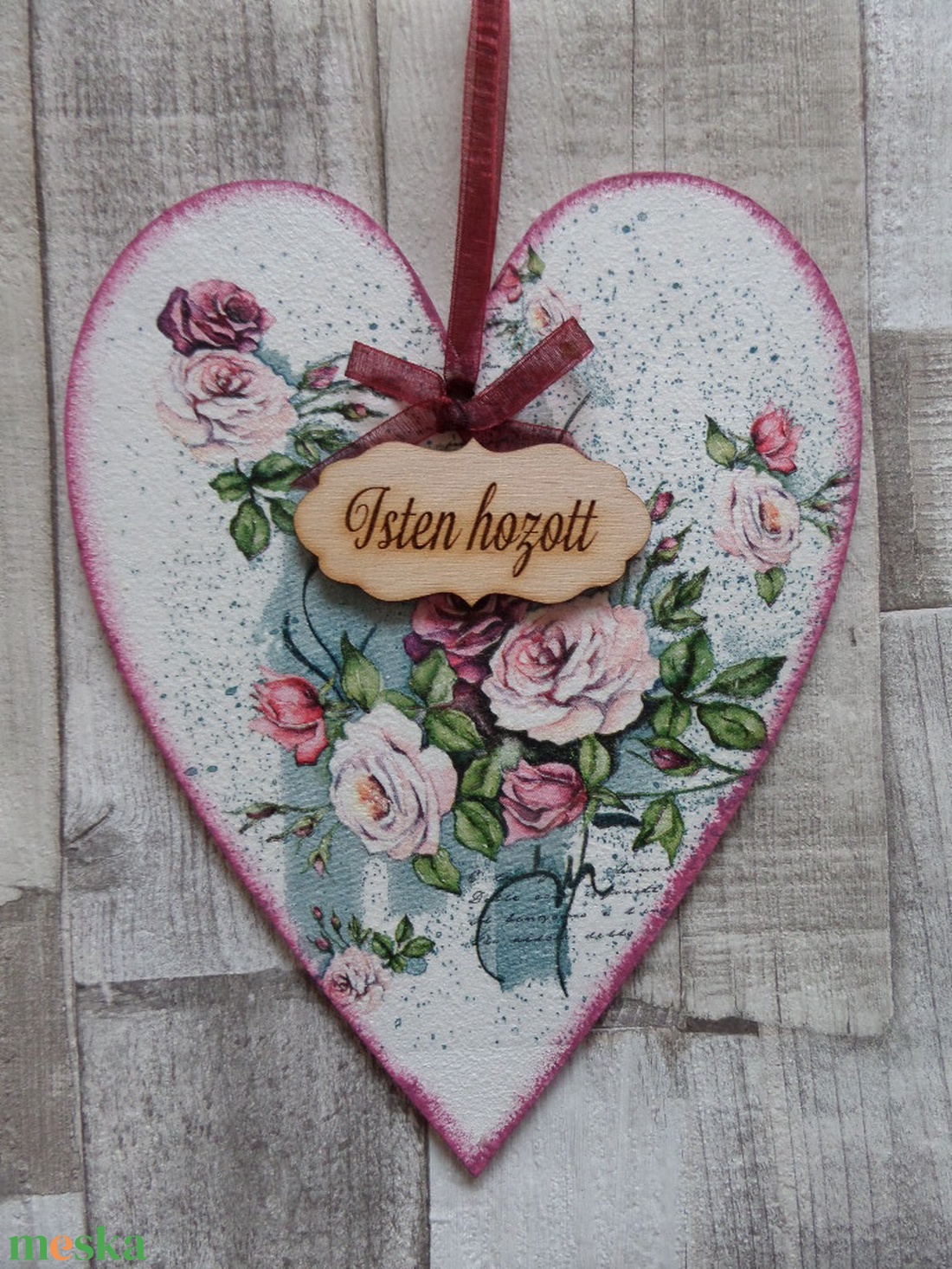 Szív alakú ajtódísz,ablakdísz,függődísz rózsa mintával - otthon & életmód - dekoráció - ajtó- és ablak dekoráció - ajtódísz & kopogtató - Meska.hu Szív alakú ajtódísz,ablakdísz,függődísz rózsa mintával - otthon & életmód - dekoráció - ajtó- és ablak dekoráció - ajtódísz & kopogtató - Meska.hu