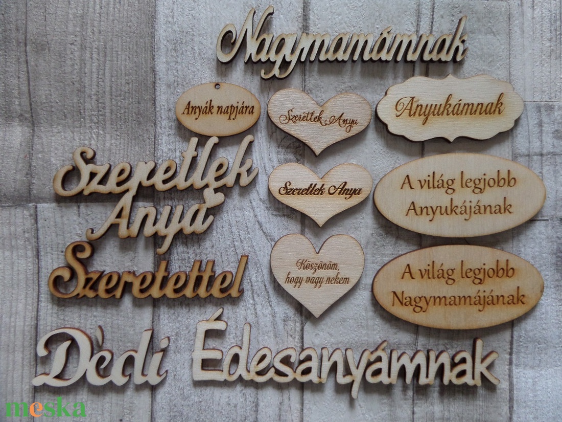 Szív alakú dísz szíves mintákkal - otthon & életmód - dekoráció - fali és függő dekoráció - függődísz - Meska.hu Szív alakú dísz szíves mintákkal - otthon & életmód - dekoráció - fali és függő dekoráció - függődísz - Meska.hu
