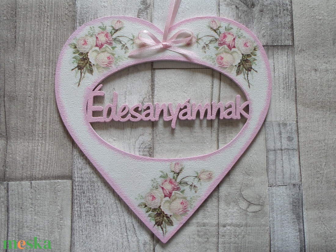 Nagy szív alakú dísz Édesanyámnak felirattal - otthon & lakás - dekoráció - fali és függő dekoráció - betű & név - Meska.hu