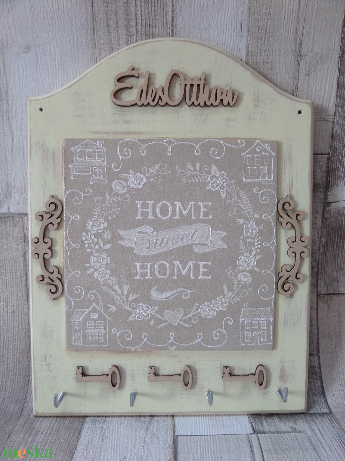 Fali kulcstartó Sweet Home mintával Édes Otthon felirattal - otthon & életmód - dekoráció - fali és függő dekoráció - fali kulcstartó - Meska.hu Fali kulcstartó Sweet Home mintával Édes Otthon felirattal - otthon & életmód - dekoráció - fali és függő dekoráció - fali kulcstartó - Meska.hu