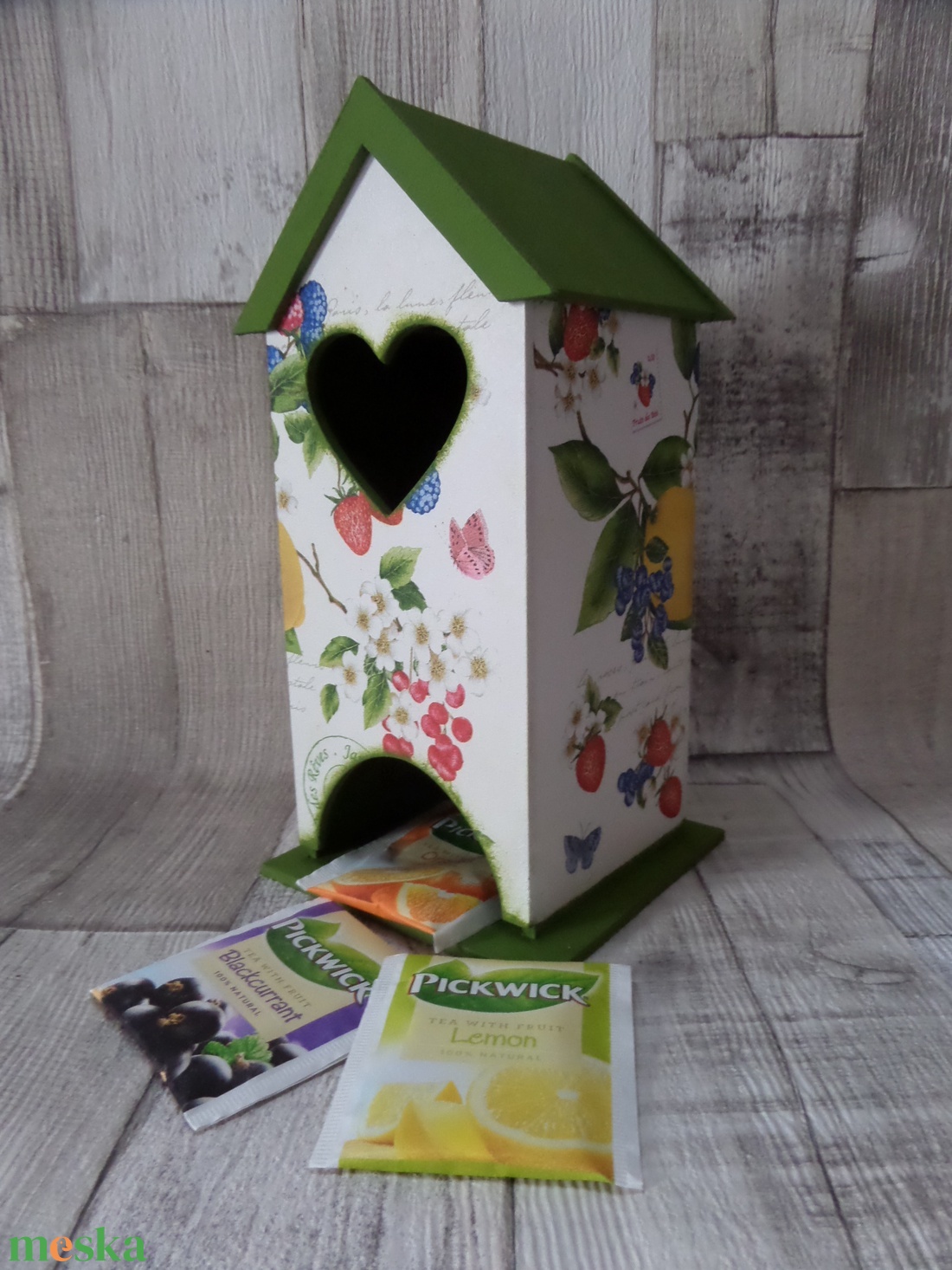 Gyümölcs mintás teafiltertartó házikó - otthon & életmód - konyhafelszerelés, tálalás - konyhai tárolás - tea & kávé tárolás - Meska.hu Gyümölcs mintás teafiltertartó házikó - otthon & életmód - konyhafelszerelés, tálalás - konyhai tárolás - tea & kávé tárolás - Meska.hu